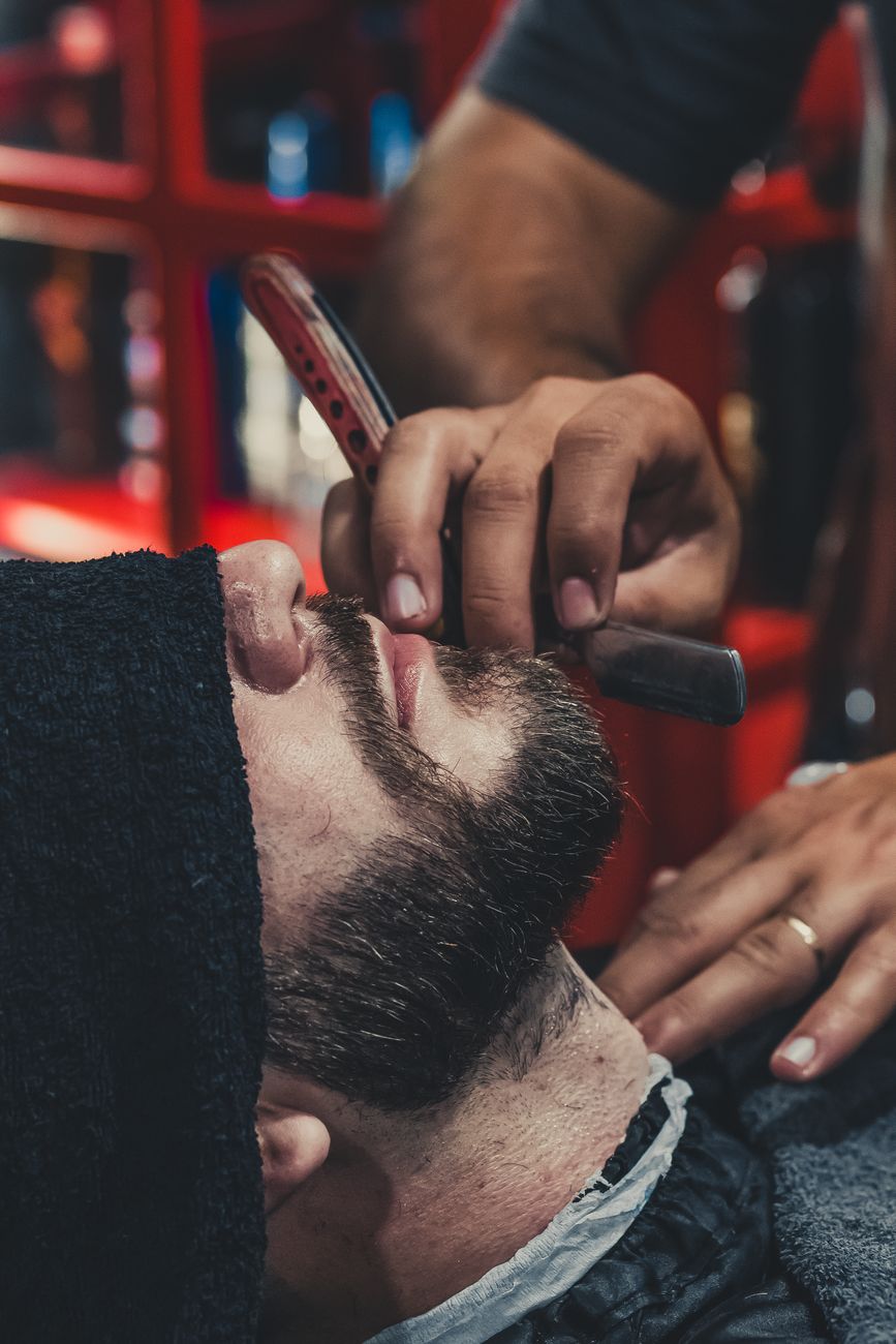 Khoury Barber Master at work